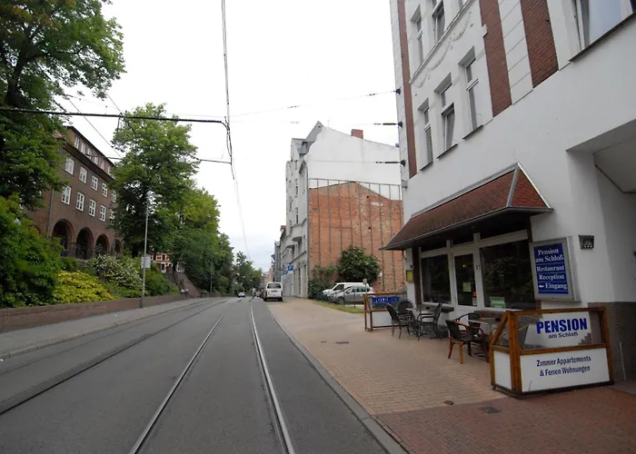 Am Schloss 105 * Schwerin (Mecklenburg-Vorpommern)