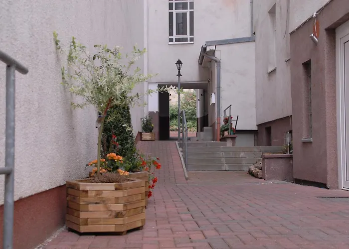 Am Schloss 105 Apartment *