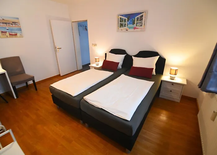 Apartment Am Schloss 105 *